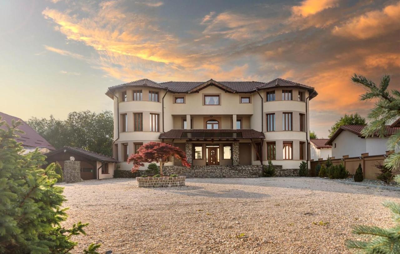 Transilvania Mansion Braşov Exterior foto